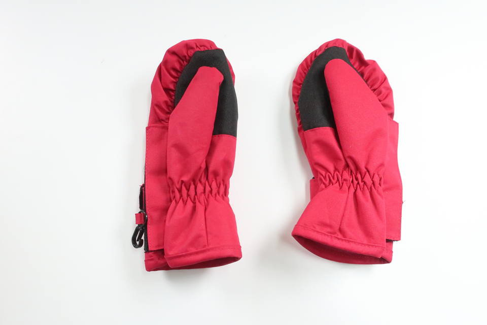 Fleecegefütterte Handschuhe von Villervalla – Größe 86/92 – Rot