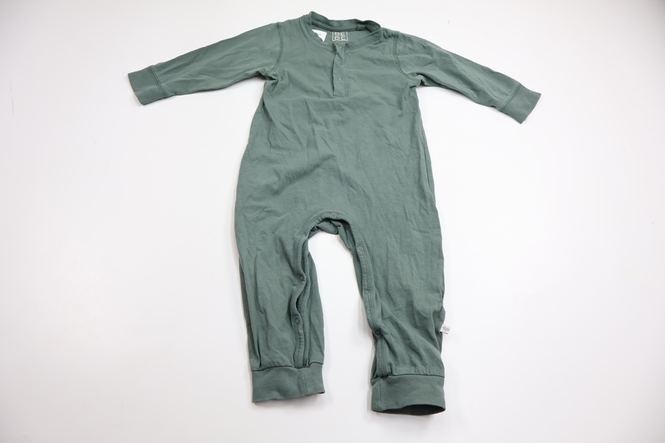 Pyjamas från BEBE - Storlek 80 - Grön
