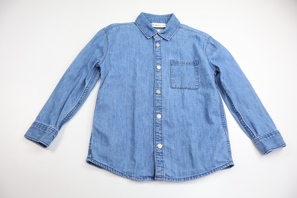Jeansskjorta från Denim Day - Storlek 122/128 - Denim