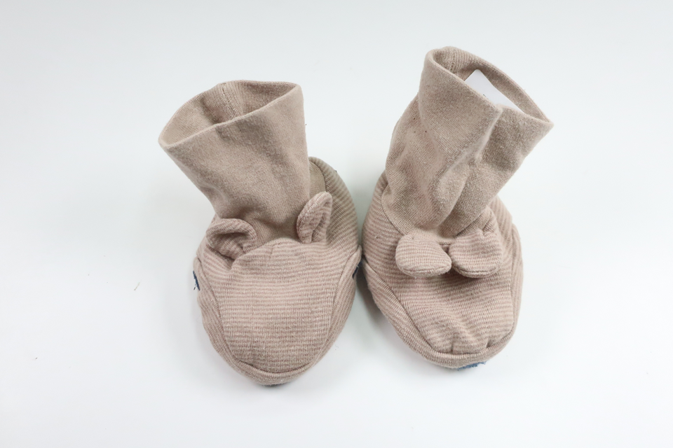Babyschuhe von Polarn o. Pyret – Größe 16/18 – Beige