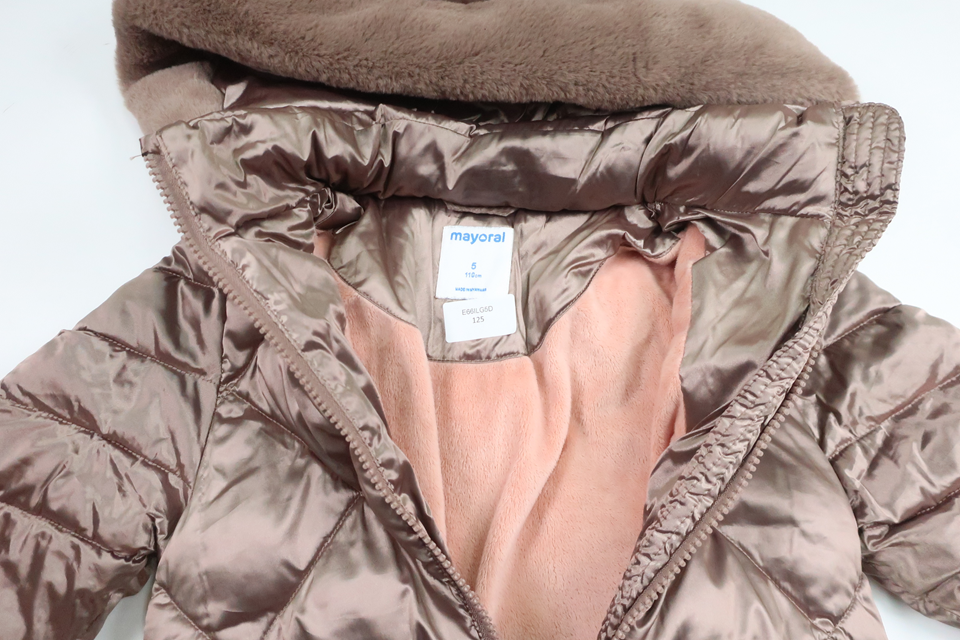 Winterjacke von Mayoral – Größe 110 – Beige