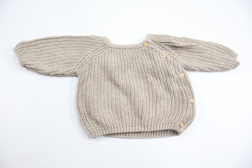 Stickad tröja från H&M - Storlek 56 - Beige