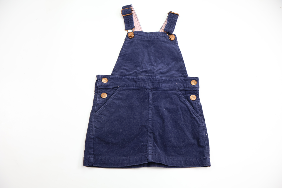 Hängselklänning från H&M - Storlek 104 - Marinblå