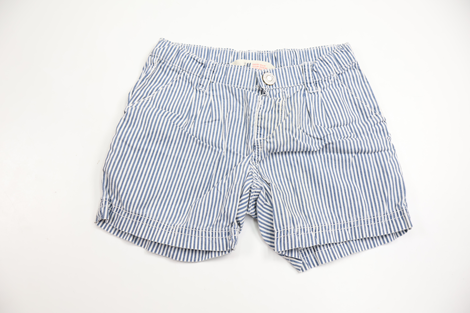 Randiga shorts från H&M - Storlek 104 - Blå