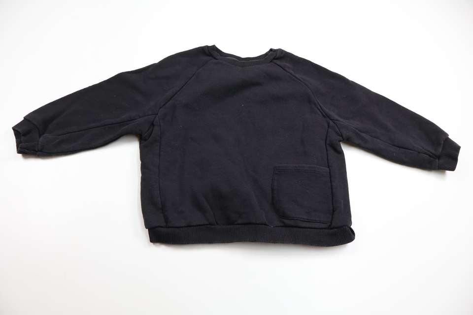 Sweatshirt from Zara - Size 110 - Black