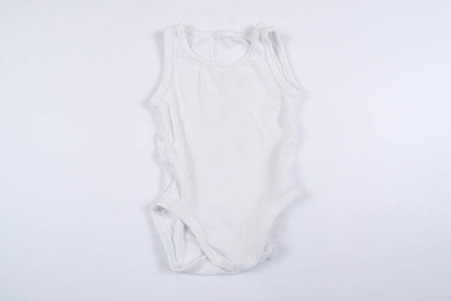 White linen bodysuit in size 50/56