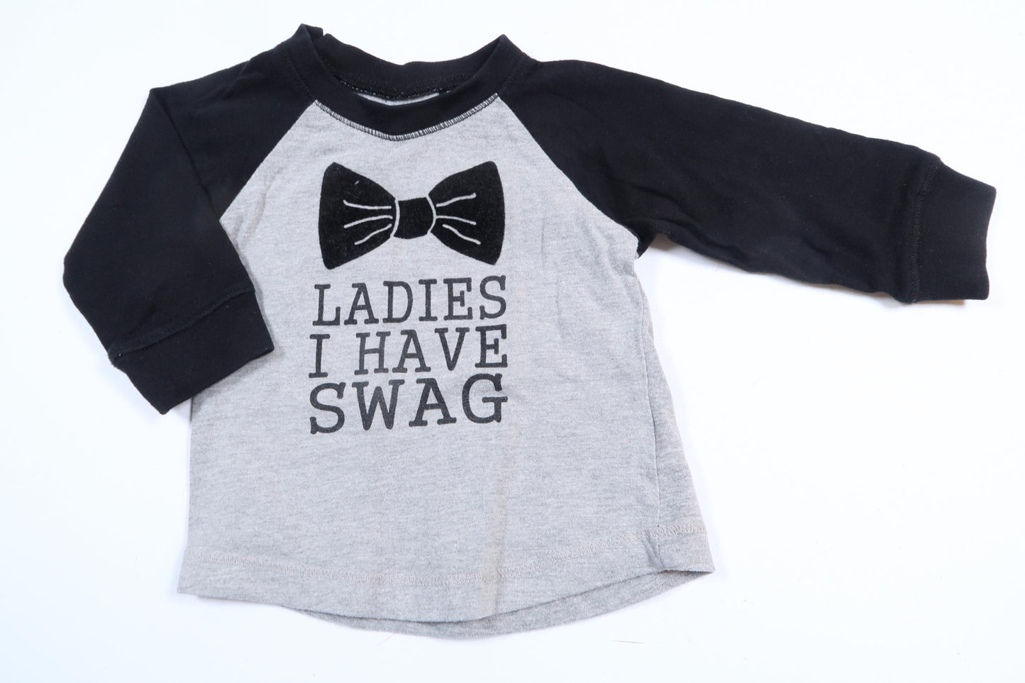 Grey long-sleeved shirt with text from ICA I Love Eco in size 74