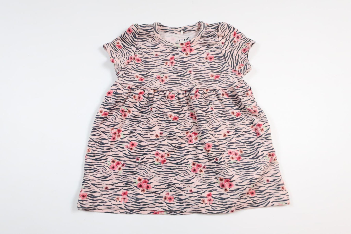 Pink short-sleeved floral dress from Name It in size 56