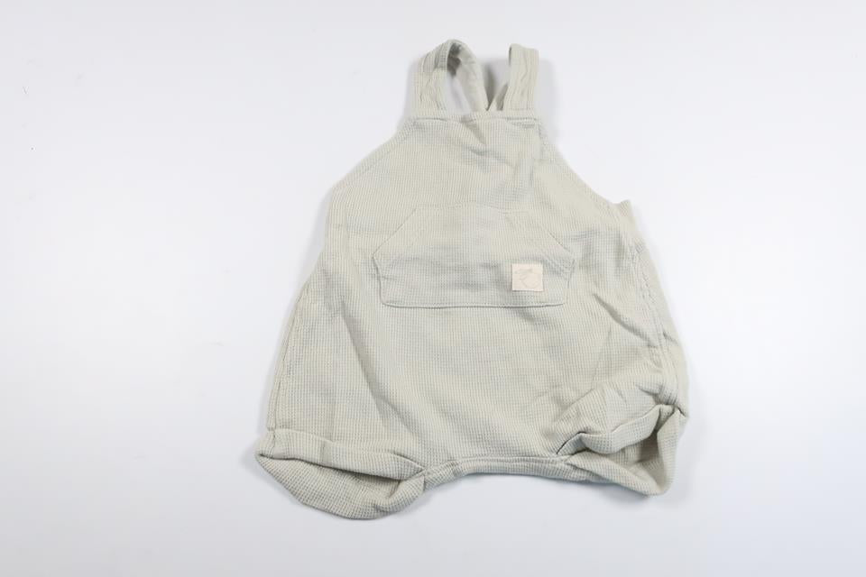 Hosenträgershorts von H&MM - Größe 56 - Grün