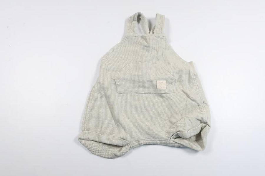 Hosenträgershorts von H&MM - Größe 56 - Grün