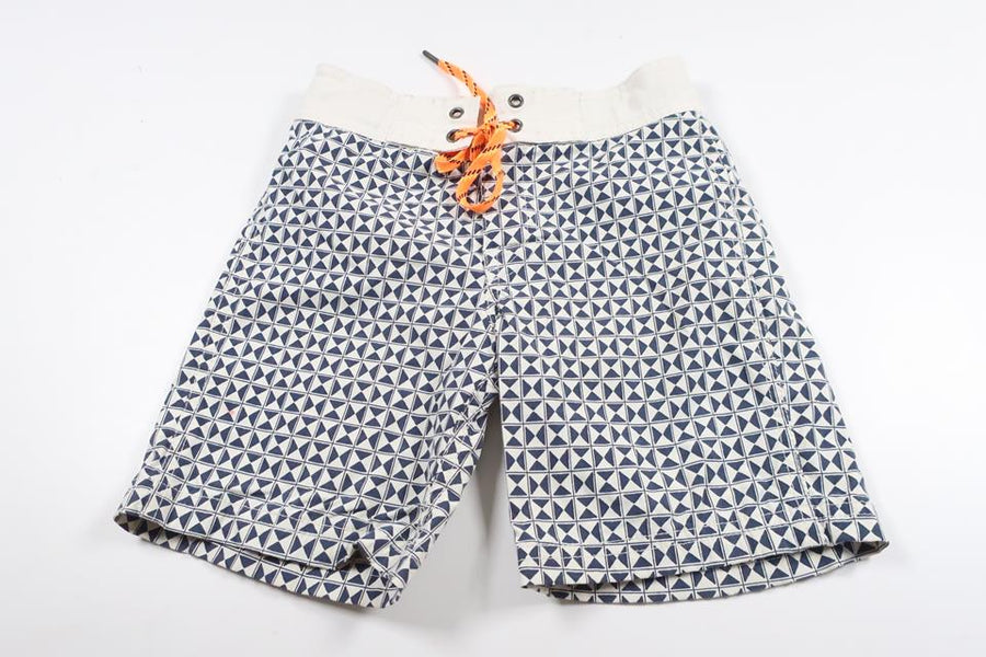 Badeshorts von Crewcuts – Größe 110/116 – Off-White