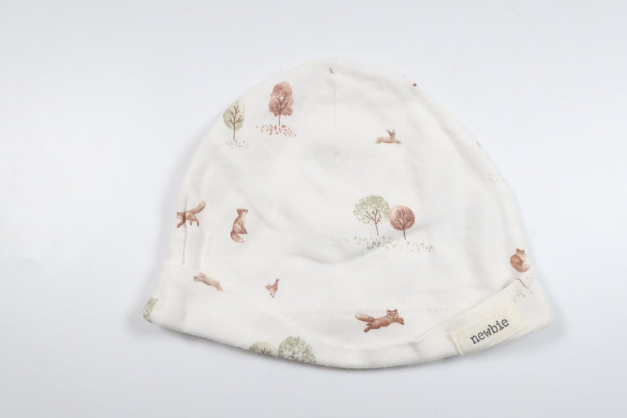 Hut von Newbie – Größe 44/46 – Weiß