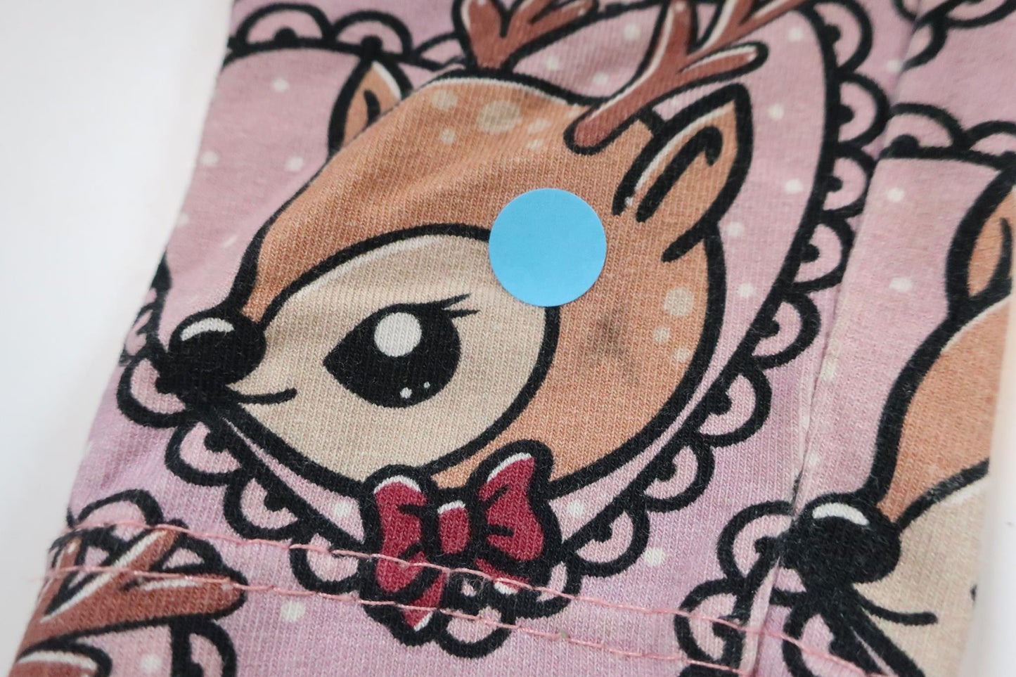 Kleid mit Rentiermotiv (Hersteller unbekannt) – Größe 104 – Rosa