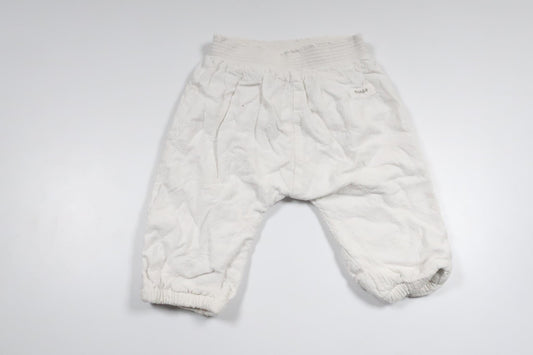 Bestickte Hose von Newbie – Größe 62 – Weiß
