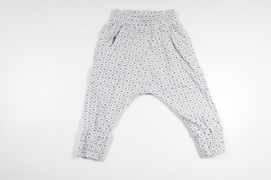 Pants from BEBE - Size 70 - White