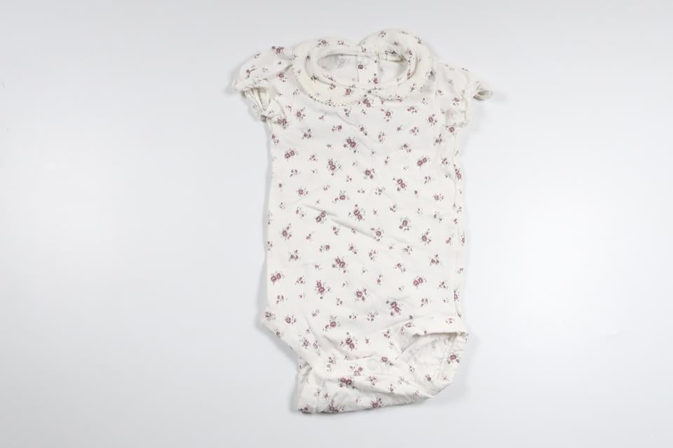 Geblümter Body von Newbie – Größe 68 – Weiß