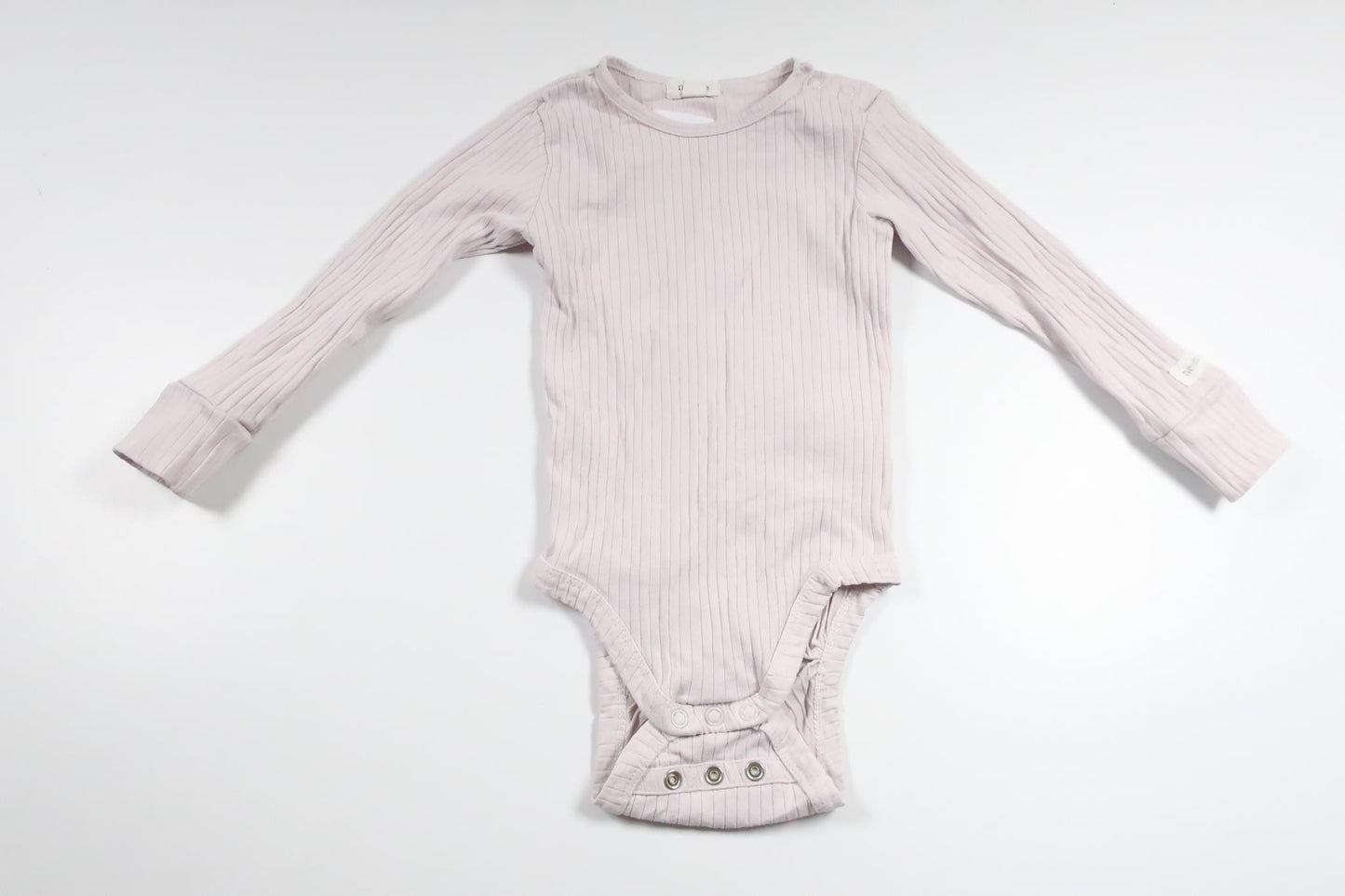 Gerippter Body von Newbie – Größe 80 – Lila