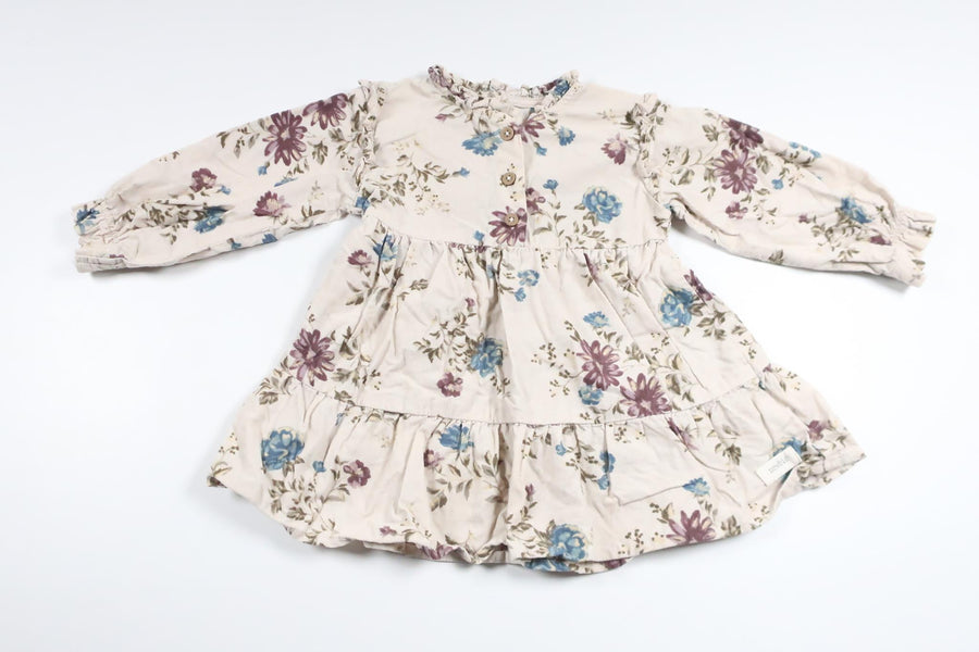 Geblümtes Kleid von Newbie – Größe 68 – Beige