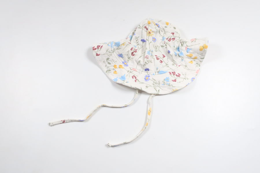 Weicher Sonnenhut von Lindex – Größe 48/50 – Weiß