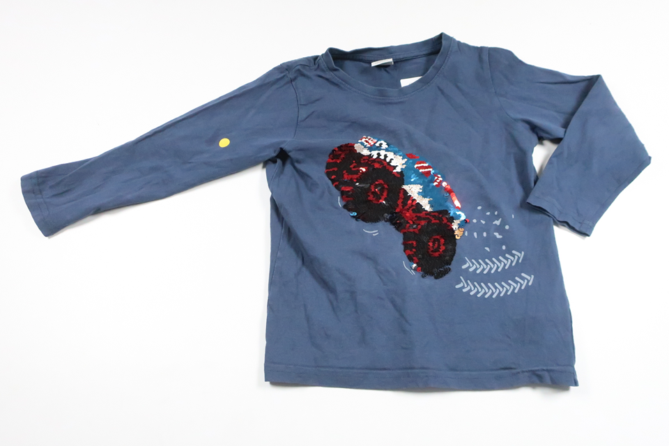 Sweater with reversible sequins from Lindex - Size 104 - Blue