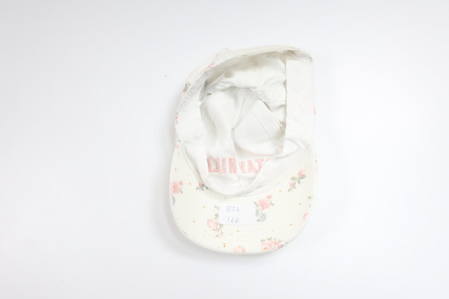 Blumenmütze von Kappahl – Größe 48/50 – Weiß