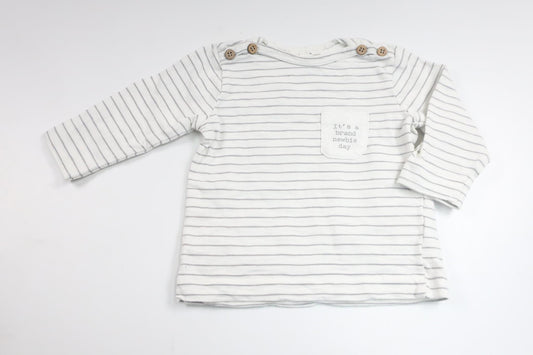 Gestreifter Pullover von Newbie – Größe 62 – Cremeweiß