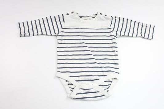 Gestreifter Body von Newbie – Größe 62 – Weiß