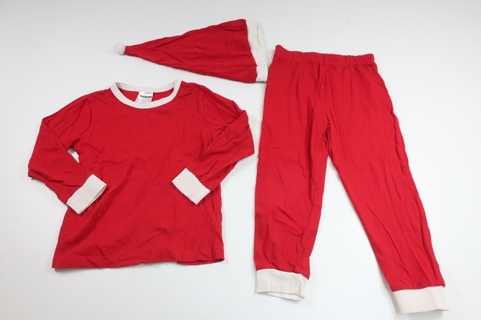 Santa costume/Santa pajamas from Kappahl - Size 98/104 - Red