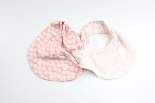 Zweierpack Lätzchen von unbekannter Marke – Einheitsgröße – Rosa