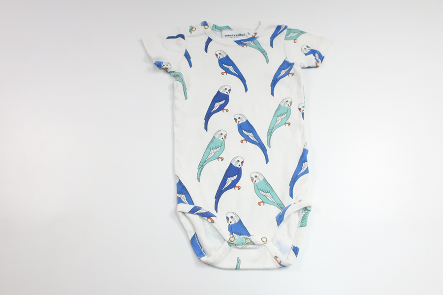 Body mit Wellensittichen von Mini Rodini – Größe 68/74 – Weiß