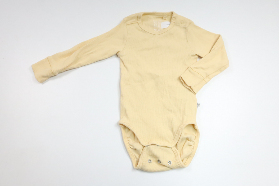 Ribbed bodysuit from BEBE - Size 70 - Yellow