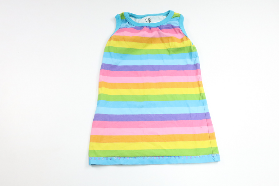 Gestreiftes Leinen von Hemsytt – Größe 128 – Mehrfarbig