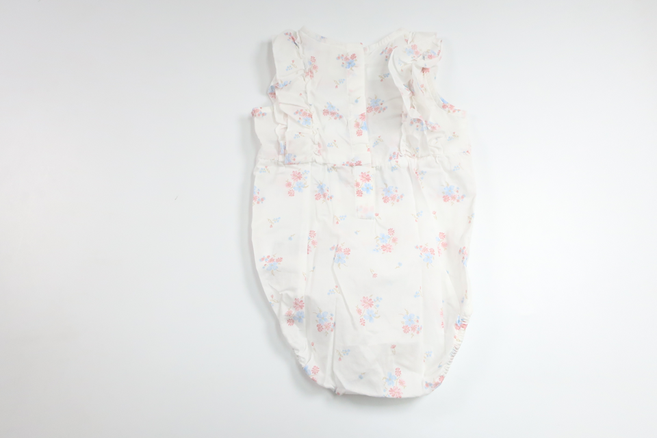 Geblümter Body mit Rüschen von H&MM - Größe 80 - Weiß