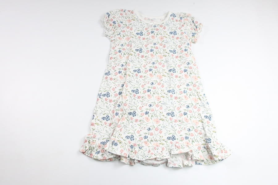 Floral nightgown from Unknown - Size 86/92 - White