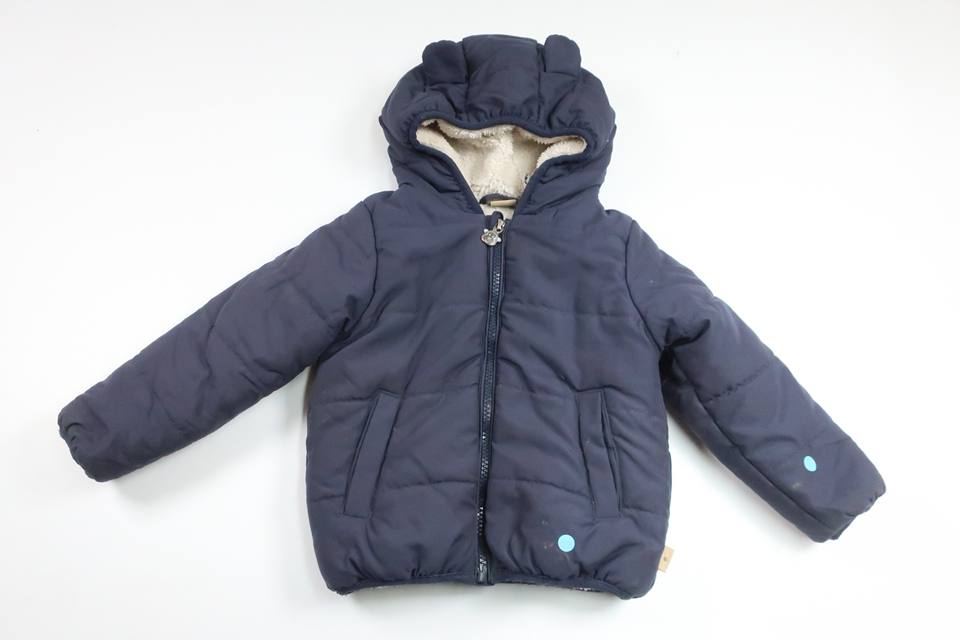 Fleecegefütterte Steppjacke von Bellybutton – Größe 86 – Marineblau