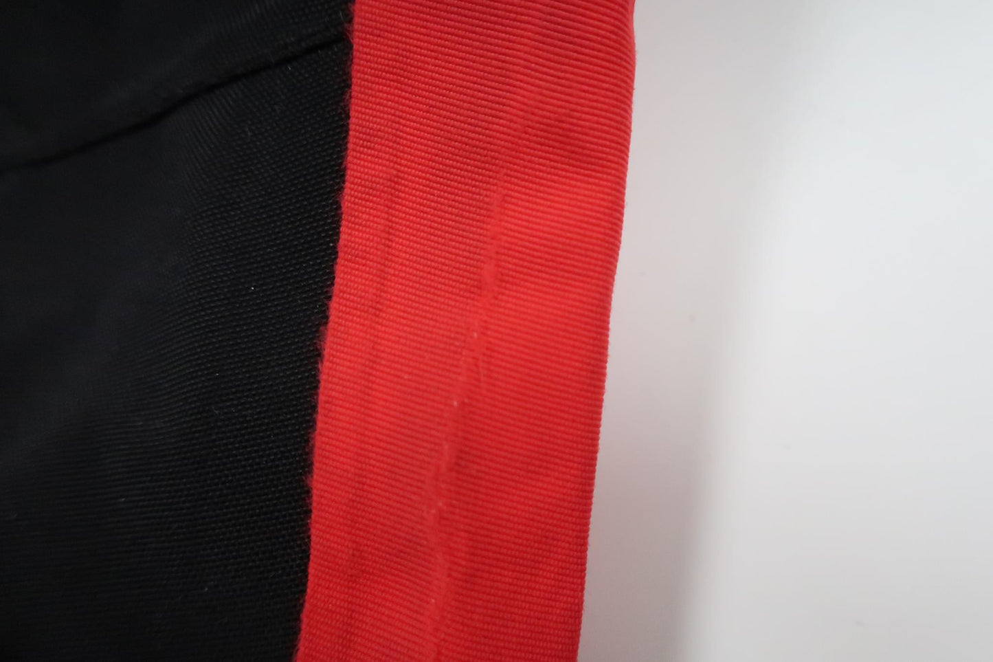 Latzhose von KAXS – Größe 92 – Rot