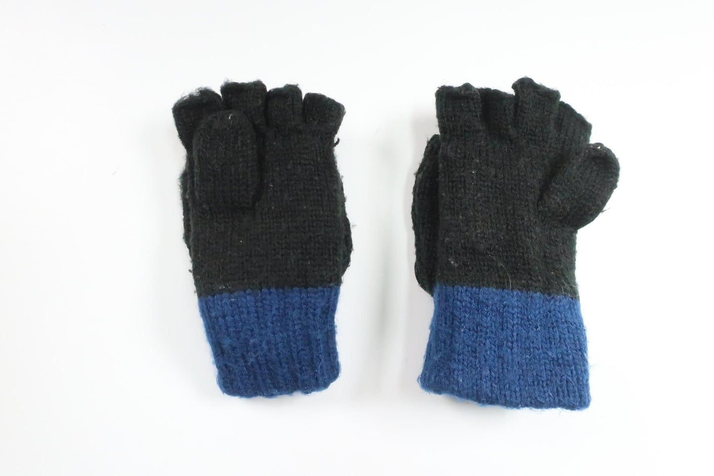 Mickey-Mouse-Handschuhe von Disney – Größe 92/98 – Schwarz