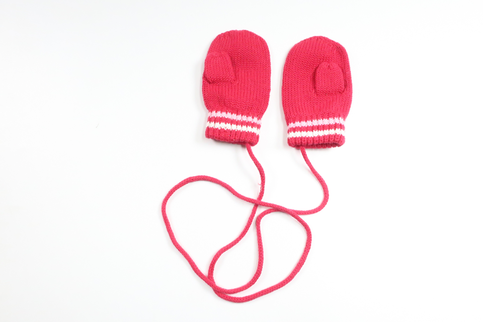 Knitted mittens from Unknown - Size 74/80 - Red