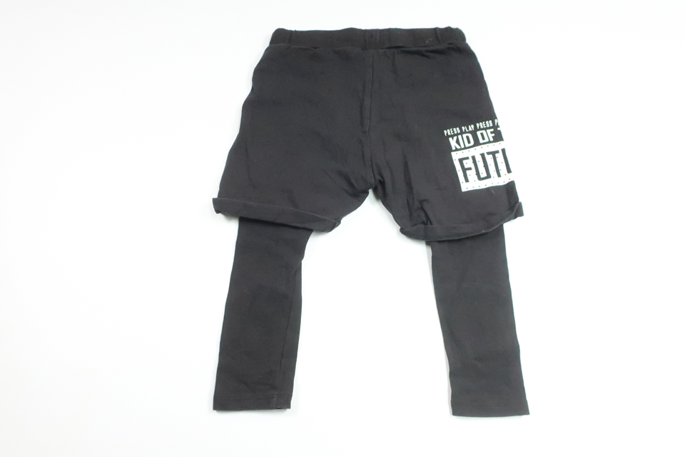 Shorts mit integrierter Leggings von Unbekannt – Größe 80/86 – Schwarz