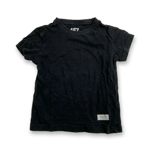 T-shirt från Lager 157 - Storlek 90 - Svart