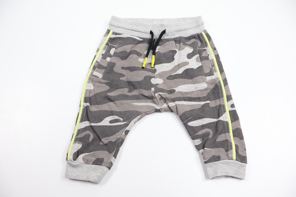 Camo print trousers from Kappahl - Size 62 - Grey