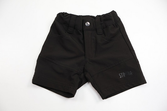 Shorts från Ströva - Storlek 86/92 - Svart