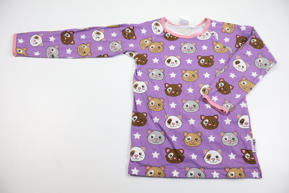 Sweater from Lilofant Design - Size 122 - Purple