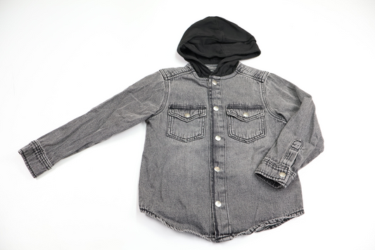 Denim jacket from Kappahl - Size 104 - Denim