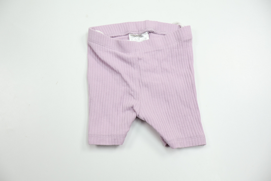 Ribbadde shorts från H&M - Storlek 68 - Lila