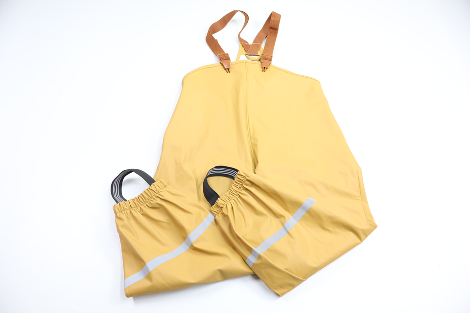 Rain pants from FIX by Lindex - Size 110 - Yellow