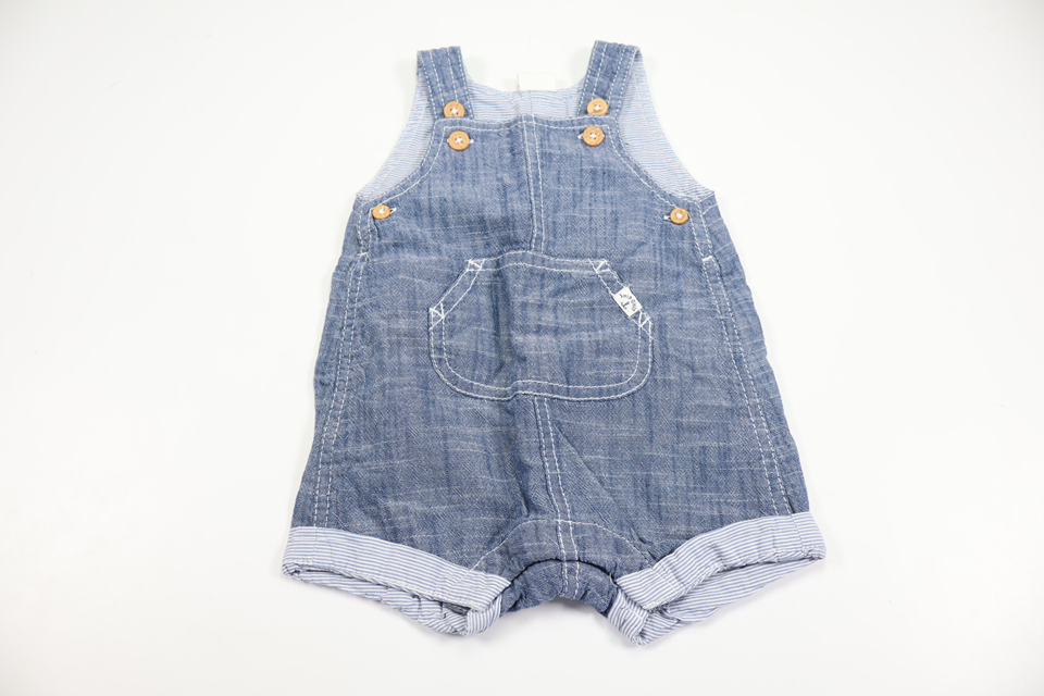Suspender shorts from H&amp;M - Size 62 - Denim