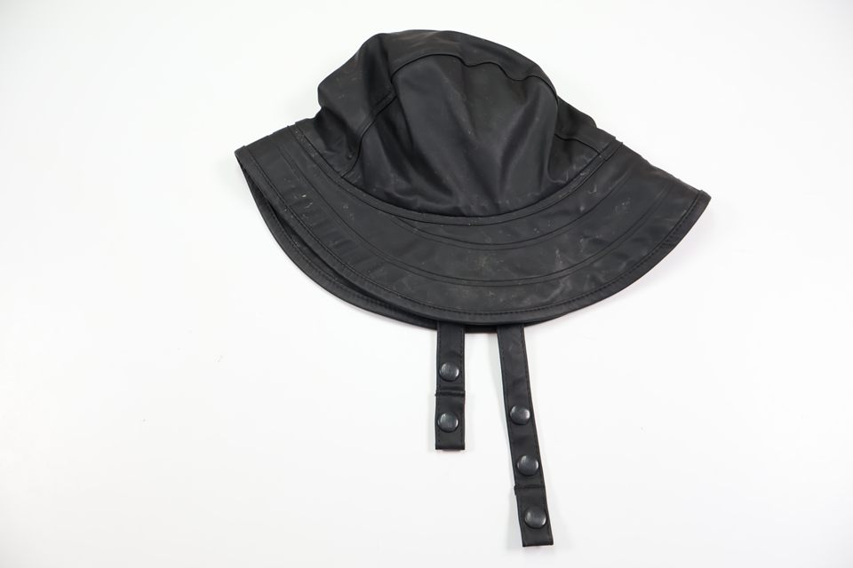 Fleece-lined rain hat from Lindex - Size 50/52 - Black