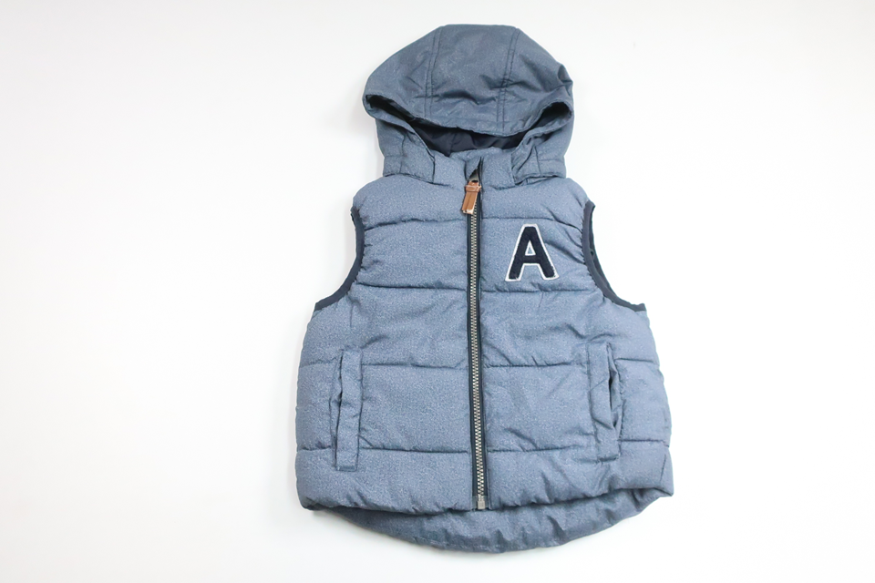 Wattierte Weste von H&M - Größe 98/104 - Blau