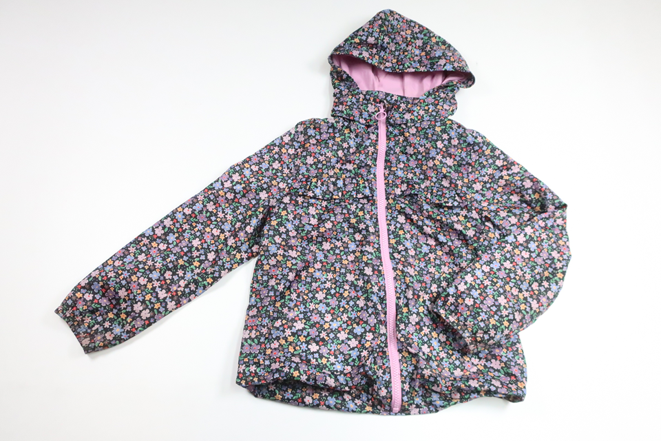 Geblümte Jacke von H&MM - Größe 122/128 - Mehrfarbig